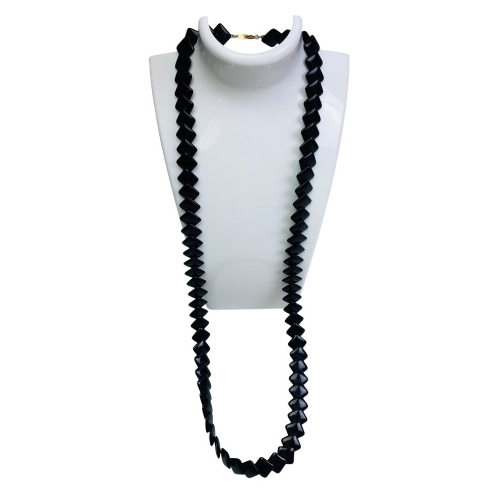 Vintage Trifari 80s Black Diamond Lucite Beaded Necklace Geometric Retro Signed